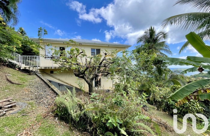 Vente Maison 97m&sup2; 5 pi&#232;ces La Trinité