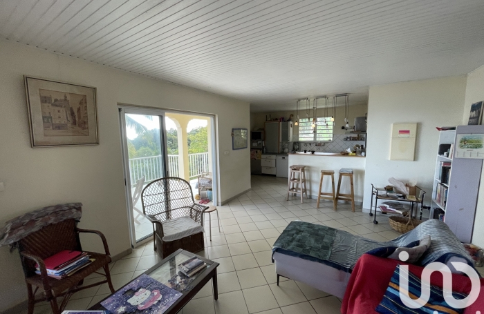 Vente Maison 97m&sup2; 5 pi&#232;ces La Trinité
