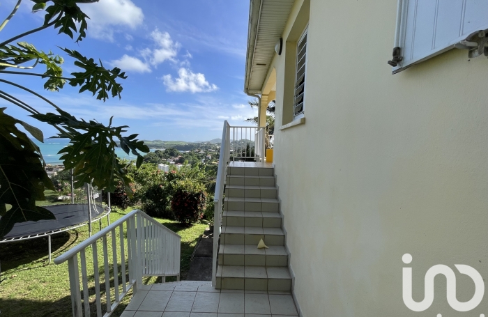 Vente Maison 97m&sup2; 5 pi&#232;ces La Trinité