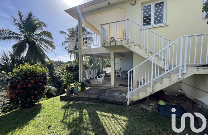 Vente Maison 97m&sup2; 5 pi&#232;ces La Trinité