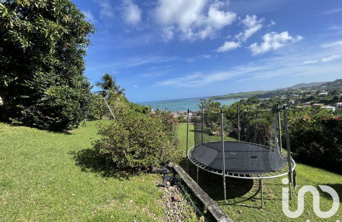 Vente Maison 97m&sup2; 5 pi&#232;ces La Trinité