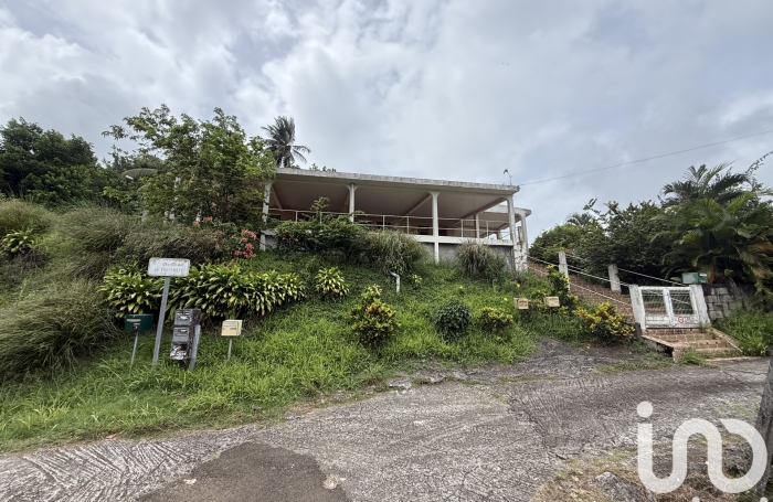 Vente Maison 87m&sup2; 4 pi&#232;ces La Trinité