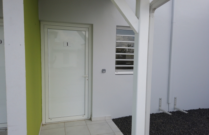 À Louer   Villas Mitoyenne T4 neuves à partir de 1450€/mois  Le Diamant