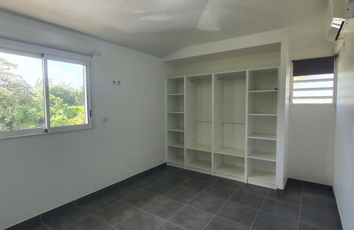 Vente Maison 174m&sup2; 3 pi&#232;ces Ducos