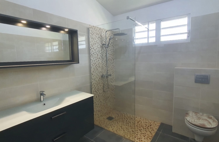 Vente Maison 174m&sup2; 3 pi&#232;ces Ducos