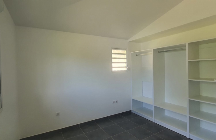 Vente Maison 174m&sup2; 3 pi&#232;ces Ducos