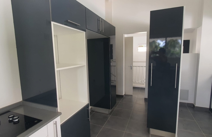 Vente Maison 174m&sup2; 3 pi&#232;ces Ducos