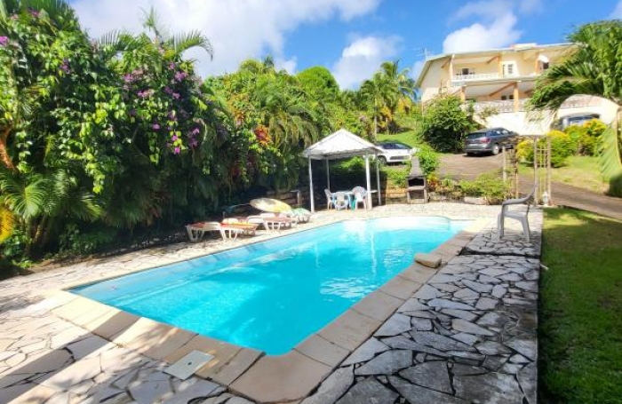 Vente Maison 233.65m&sup2; 4 pi&#232;ces Le Robert