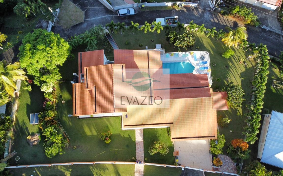 Villa d'architecte 8 chambres avec piscine à SCHOELCHER
