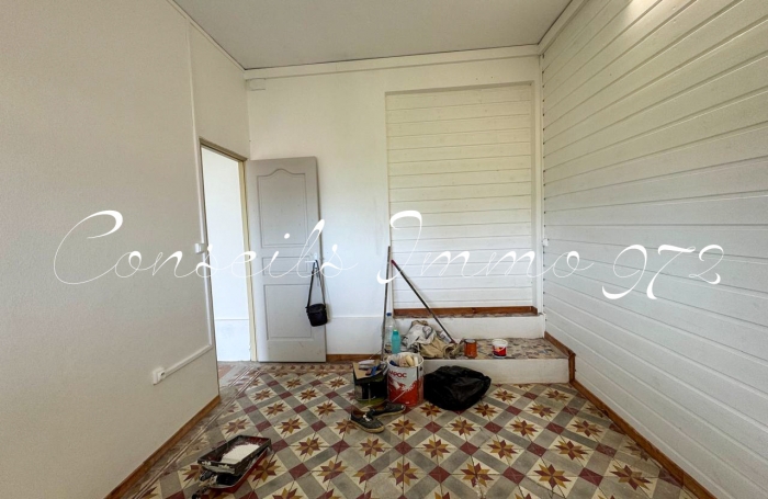 Location Local commercial 97213