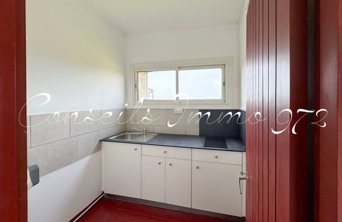 BUREAUX À LOUER   BOURG - GROS-MORNE