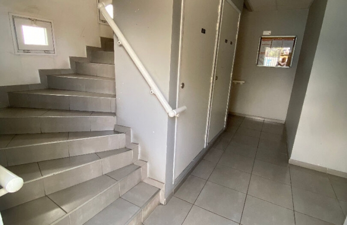 Location Bureaux 40m&sup2; Schoelcher