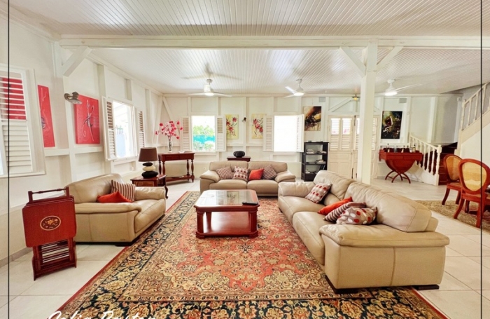Vente Maison 231m&sup2; 7 pi&#232;ces Sainte Anne