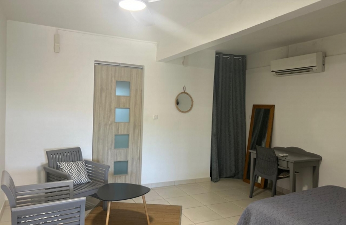 Studio meublé avec terrasse à Balata - Fort-de-France