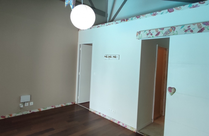 Spacieuse et charmante maison T5 avec pisicne
