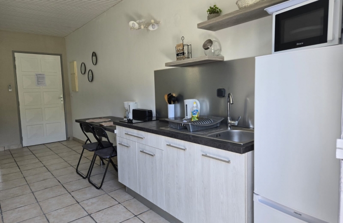 Studio meublé avec terrasse proche du Campus de Schoelcher