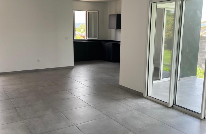 À louer - Villa neuve F4 de plain-pied au LAMENTIN