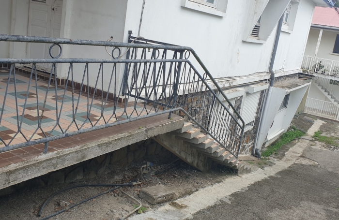 Ensemble immobilier à vendre   Le Lamentin
