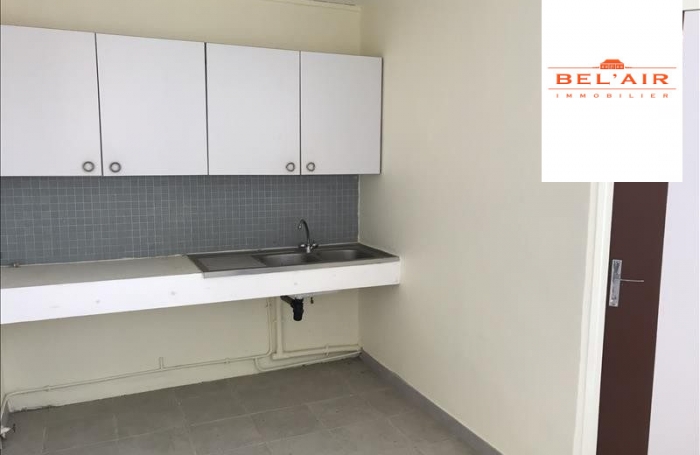 Location Appartement 69.00m&sup2; 3 pi&#232;ces Ducos