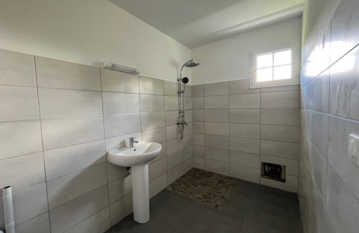 Location Maison 105.68m&sup2; 4 pi&#232;ces Fort de france