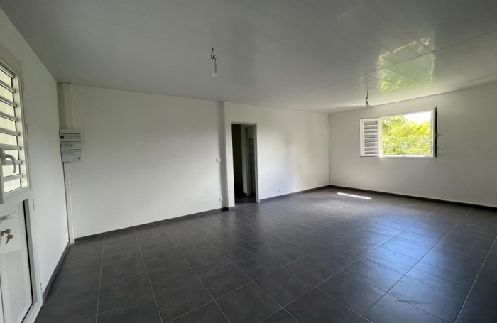 Location Maison 105.68m&sup2; 4 pi&#232;ces Fort de france