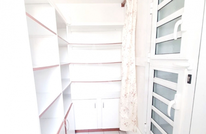 Location Appartement 35.13m² 2 pièces Fort de france