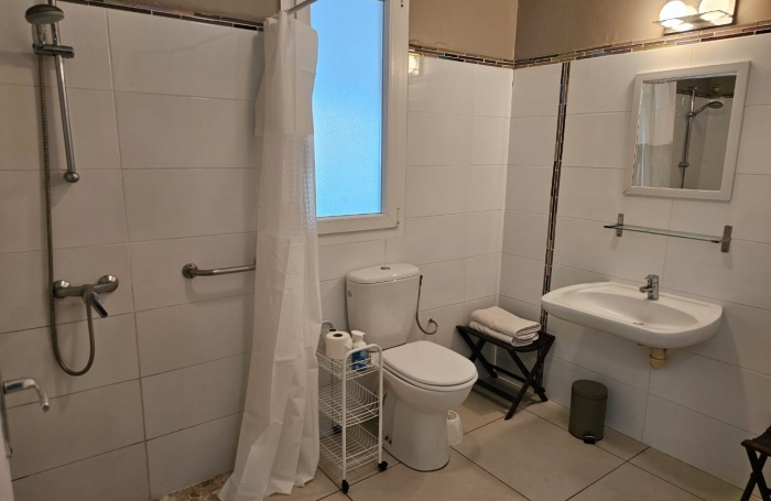 Lumineux T3 Meublé POINTE JACOB eau, électricité et internet inclus