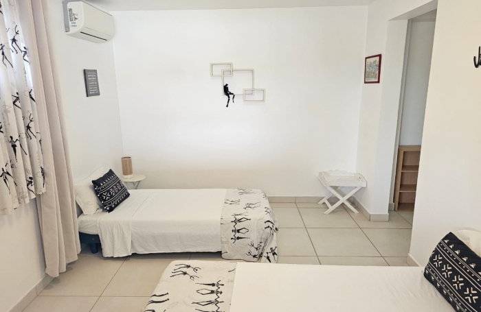 Lumineux T3 Meublé POINTE JACOB eau, électricité et internet inclus