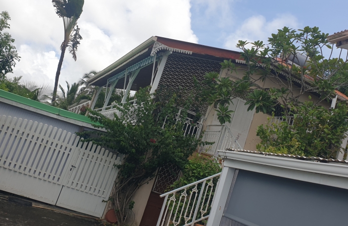 Splendide vue mer et montagne