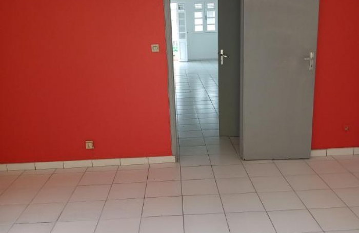 Location Divers 97200