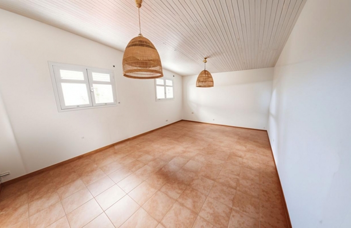 Vente Immeuble 86m&sup2; 5 pi&#232;ces Le François