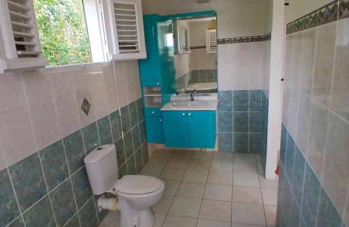 Vente Maison 253.78m&sup2; 11 pi&#232;ces Le François