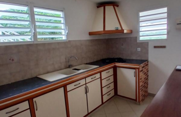 Vente Maison 253.78m&sup2; 11 pi&#232;ces Le François