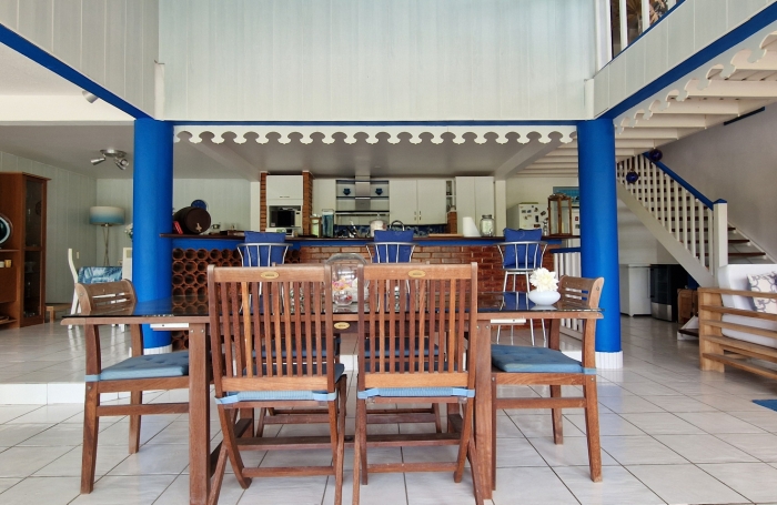 À vendre : Magnifique maison familiale aux volumes généreux, quartier résidentiel recherché - SCHOELCHER