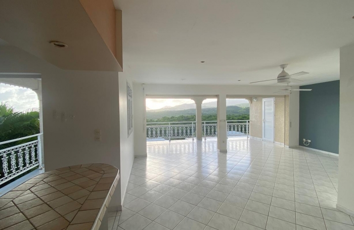 Vente Maison 160m&sup2; 6 pi&#232;ces Sainte Luce