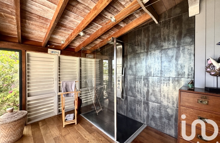 Vente Divers 245m&sup2; 7 pi&#232;ces Les Anses d'Arlet