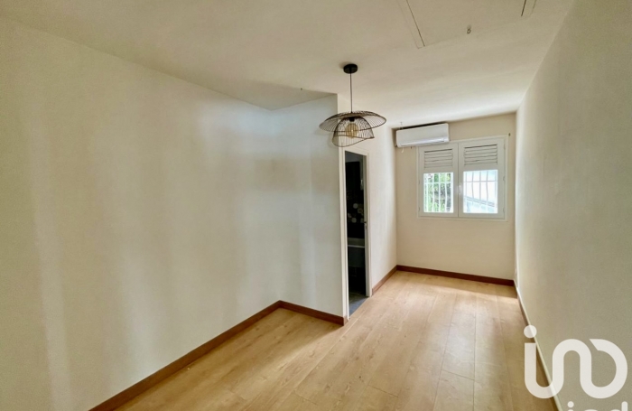 Vente Maison 180m&sup2; 5 pi&#232;ces La Trinité
