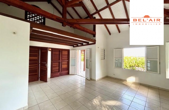 Location Maison 101.00m&sup2; 4 pi&#232;ces Le François