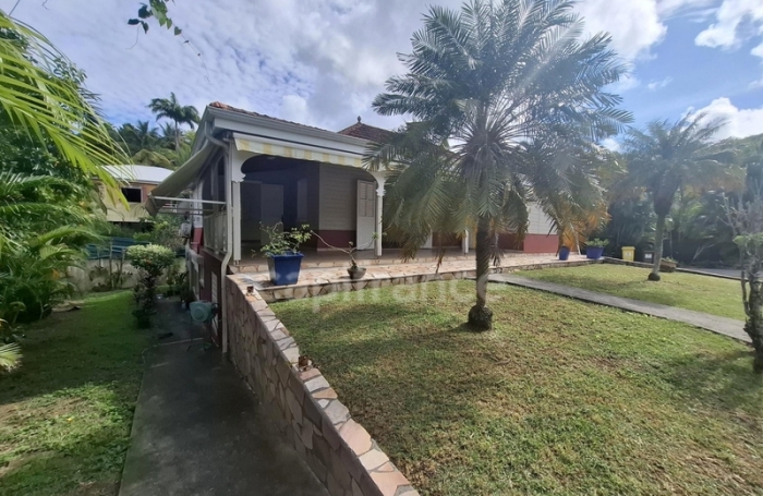 Vente Maison 158m&sup2; 7 pi&#232;ces Les Trois Ilets