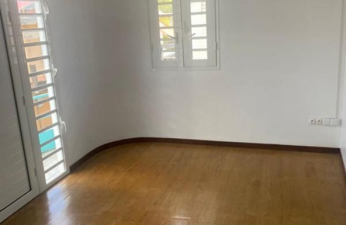 Location Bureaux 97240