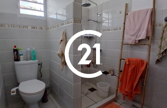 Vente Maison 122.60m&sup2; 6 pi&#232;ces Le François