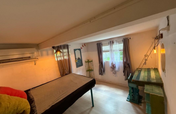 Vente Maison 166.4m&sup2; 8 pi&#232;ces Sainte Luce