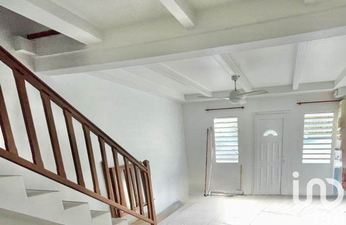 Vente Maison 58m&sup2; 3 pi&#232;ces La Trinité