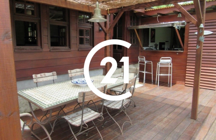 Vente Maison 180.00m&sup2; 7 pi&#232;ces Rivière Pilote