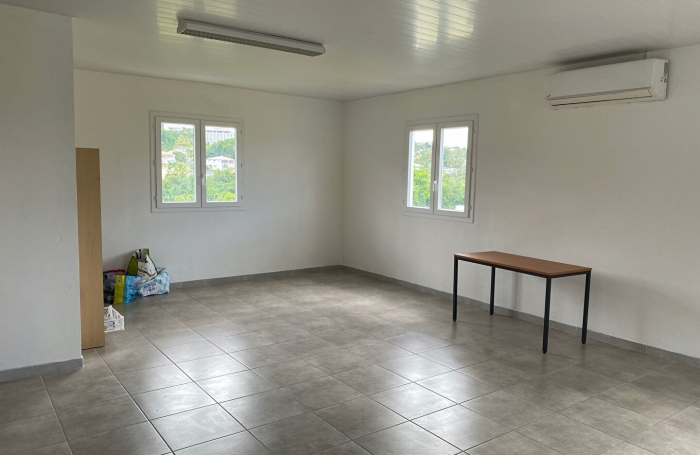 Location Bureaux 50m² Le Lamentin
