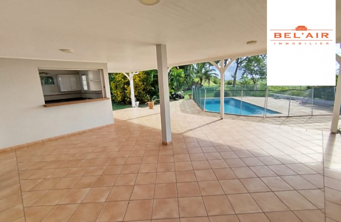 Location Maison 115.00m&sup2; 4 pi&#232;ces Le Vauclin