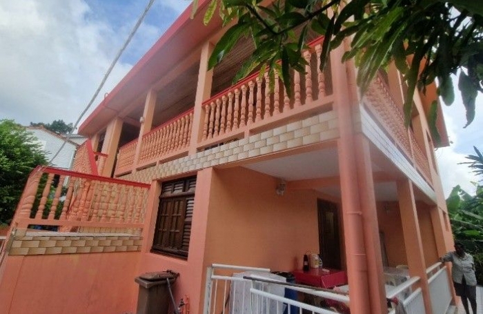 Vente Maison 170m&sup2; 7 pi&#232;ces Sainte Marie