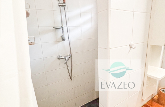 Appartement T2 67m2 + parking ferm&eacute; - piscine - TROIS-ILETS