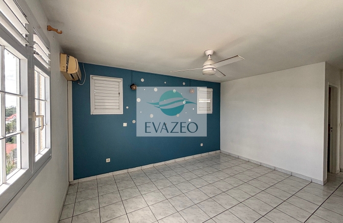 Villa 240m2 - 4 chambres - Piscine - SAINTE-LUCE