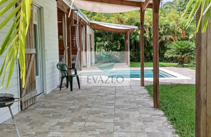 Villa 168m2 2ch + T2 indépendant - Piscine - LE MARIN